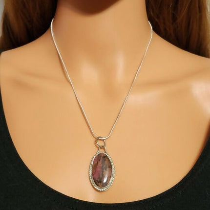 Midnight Blossom – Rhodonite Pendant (6)