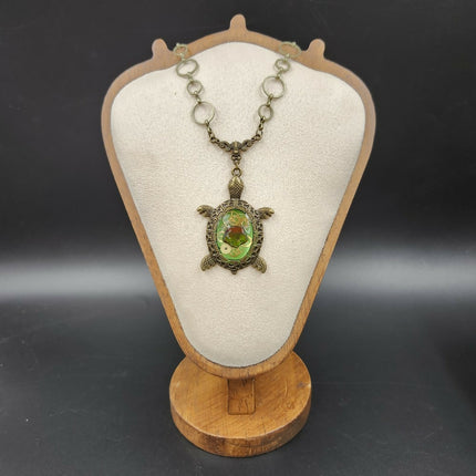 ammolite steampunk turtle necklace (2)
