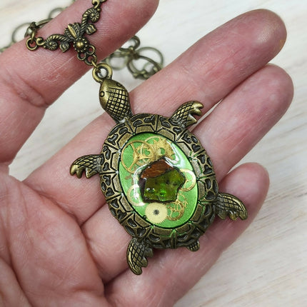 steampunk turtle with ammolite (4)